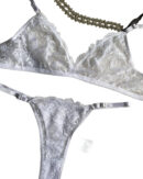 Conjunto Bralette De Encaje Con Cola Less Regulable